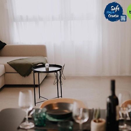 Urban Sea Apartment Сплит Екстериор снимка