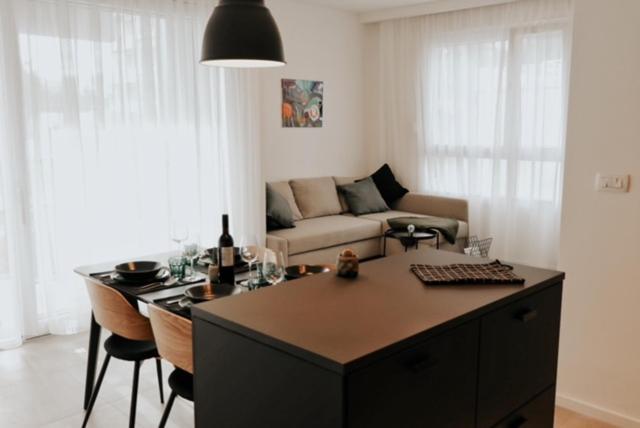 Urban Sea Apartment Сплит Екстериор снимка